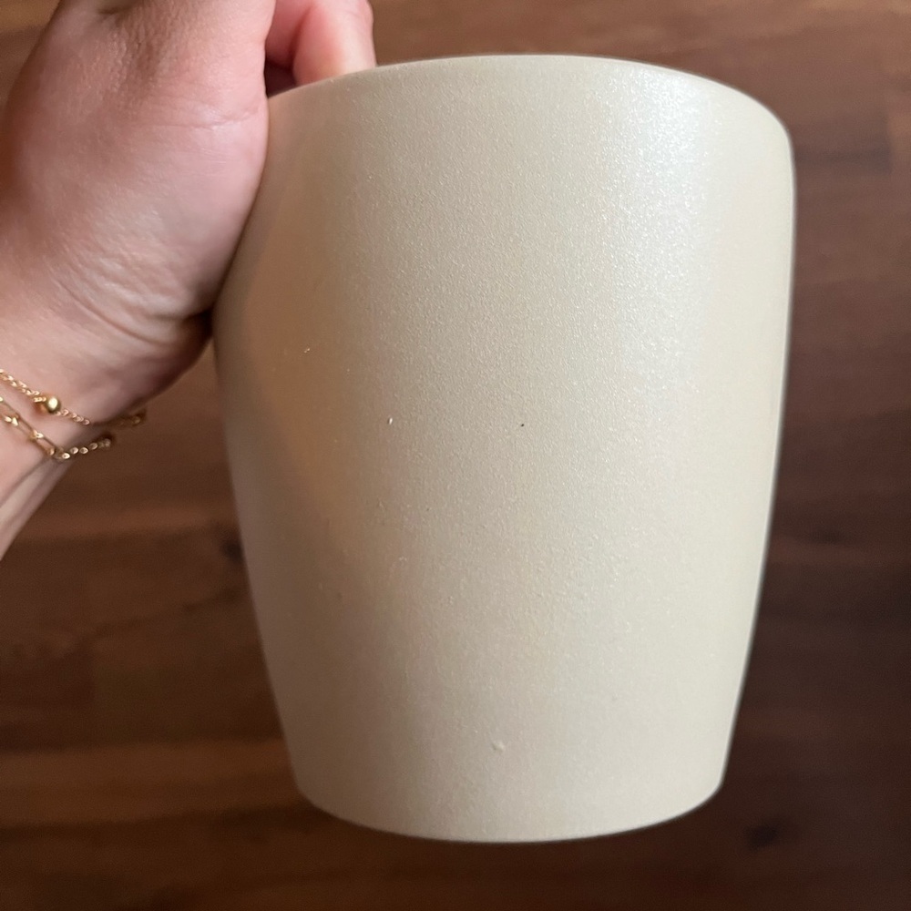 ๐ค NWT Artevasi Beige Ceramic Planter / Pot / Vase ๐ค - Picture 5 of 5